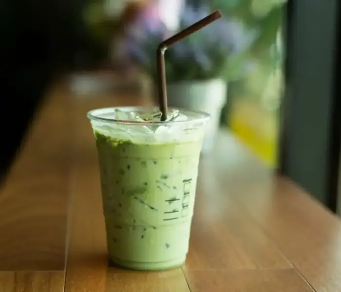 نوشیدنی سرد بدون کافئین